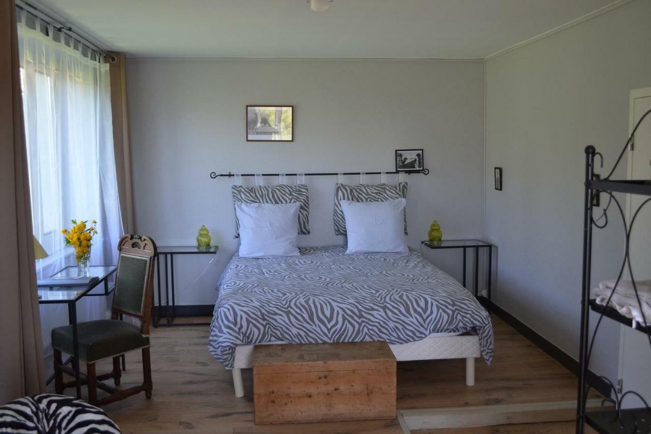 La Follye Mancey Bed & Breakfast Exterior photo